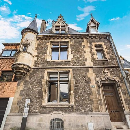 Tournelles Vue Cathedrale- Maison Climatisee Du Xvie Siecle Classee Apartman Reims Kültér fotó