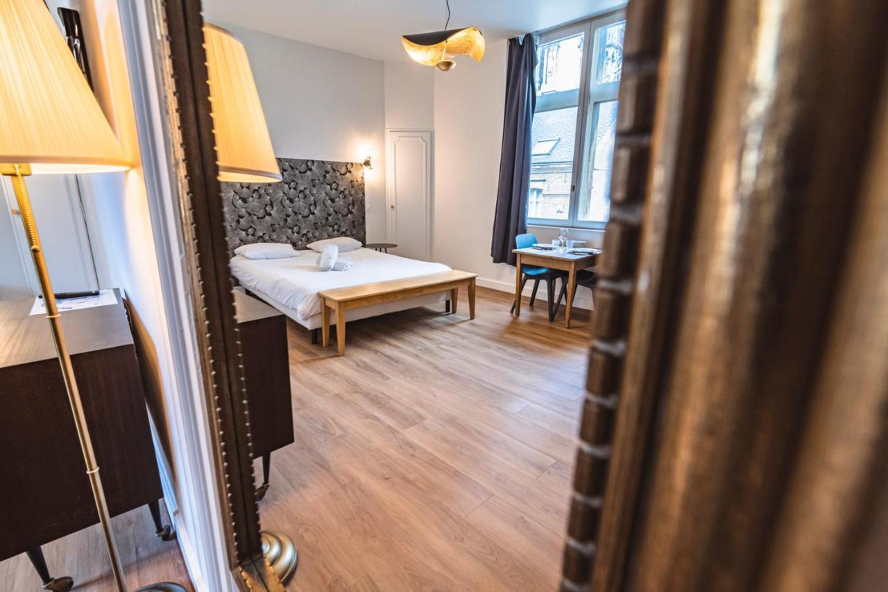 Tournelles Vue Cathedrale- Maison Climatisee Du Xvie Siecle Classee Apartman Reims Kültér fotó