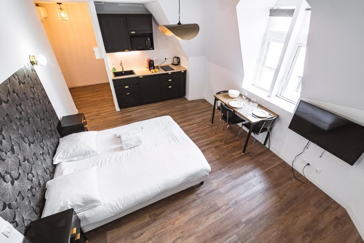 Tournelles Vue Cathedrale- Maison Climatisee Du Xvie Siecle Classee Apartman Reims Kültér fotó