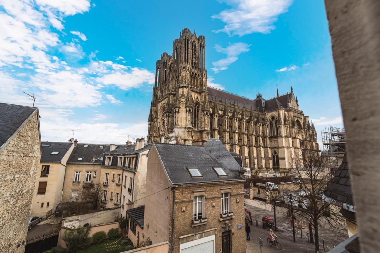 Tournelles Vue Cathedrale- Maison Climatisee Du Xvie Siecle Classee Apartman Reims Kültér fotó