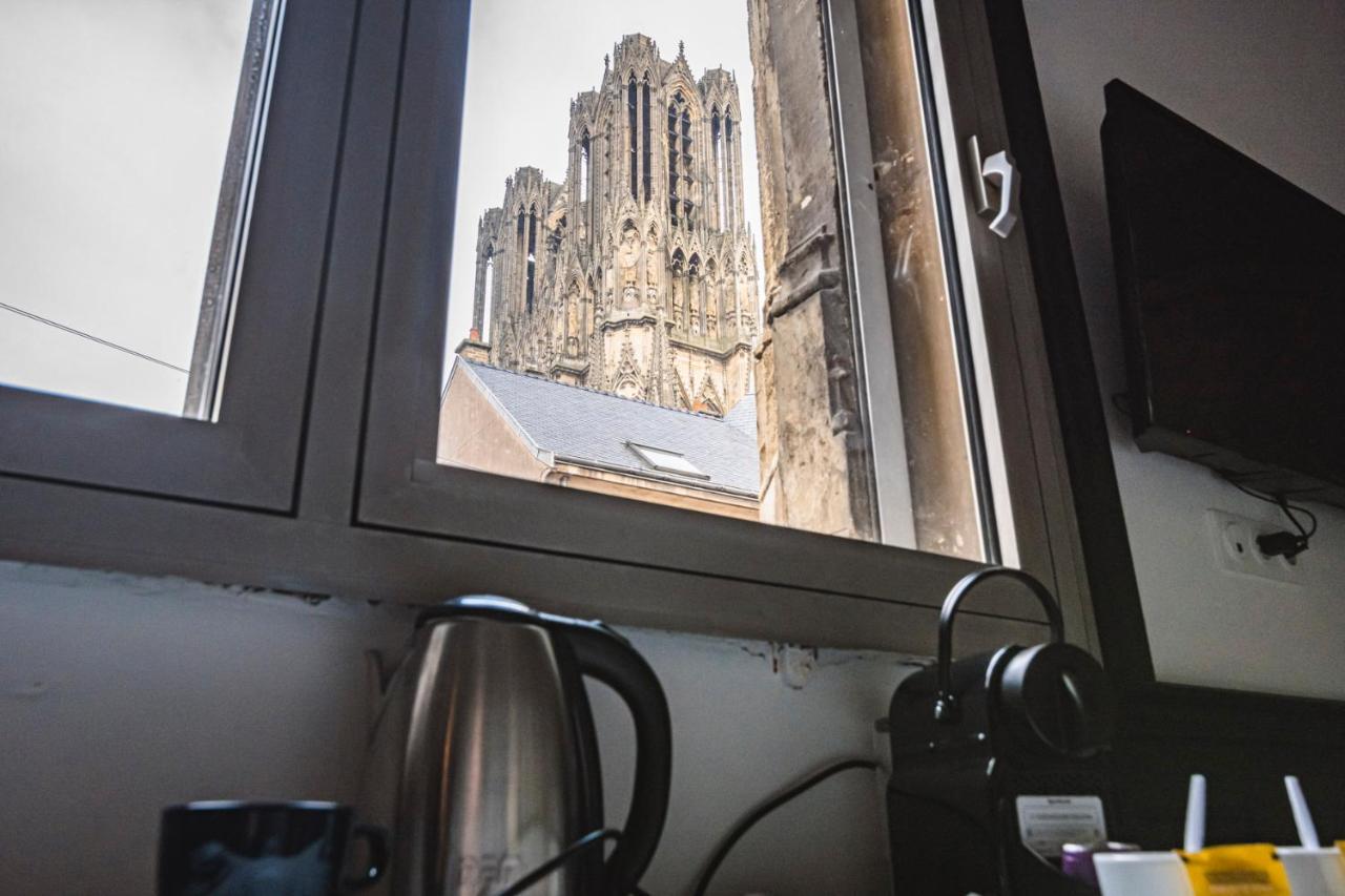 Tournelles Vue Cathedrale- Maison Climatisee Du Xvie Siecle Classee Apartman Reims Kültér fotó